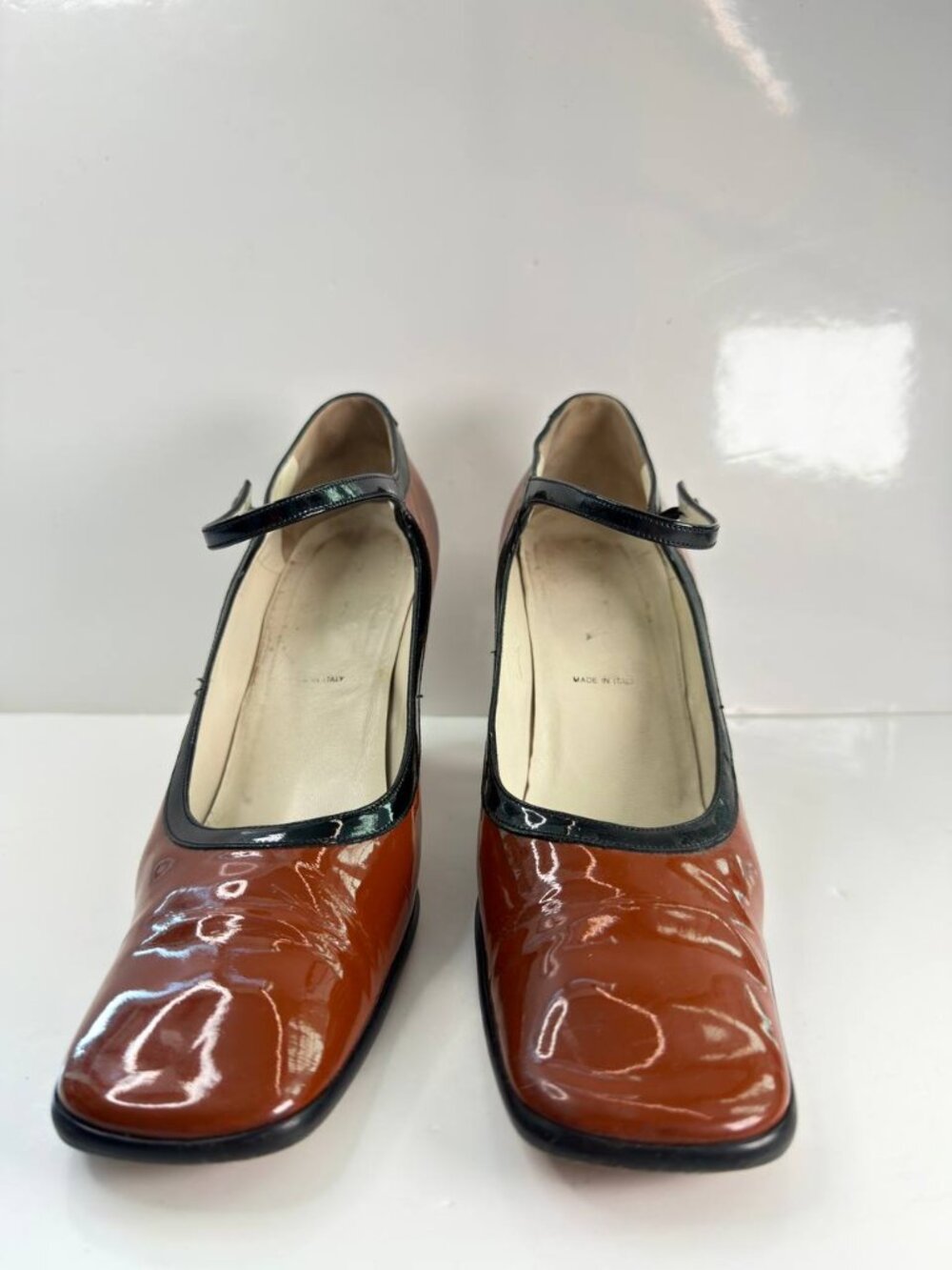 Prada Vintage Patent Leather Mary Jane Heels –  Size EU 38.5 (US 8.5) - Picture 9 of 16